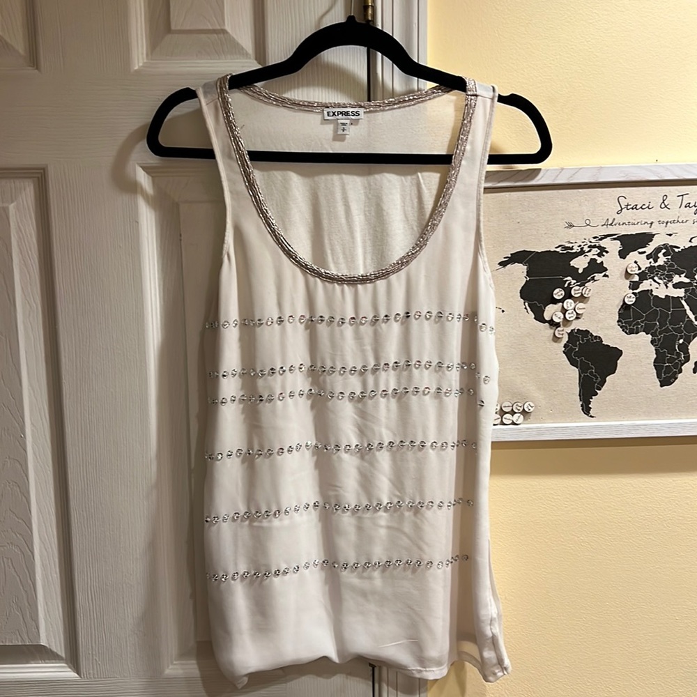 Women’s size small Express Tank Top. NWOT!